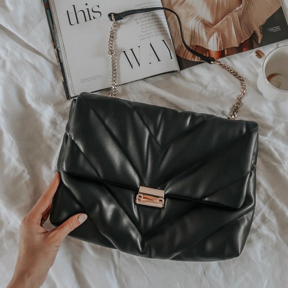 ZARA | Quilted Maxi Bag - Picture 1 of 6